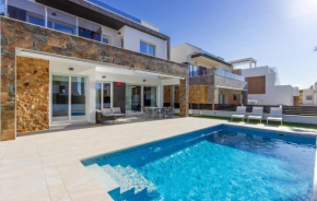 Beautiful Home In Torrevieja With Wifi